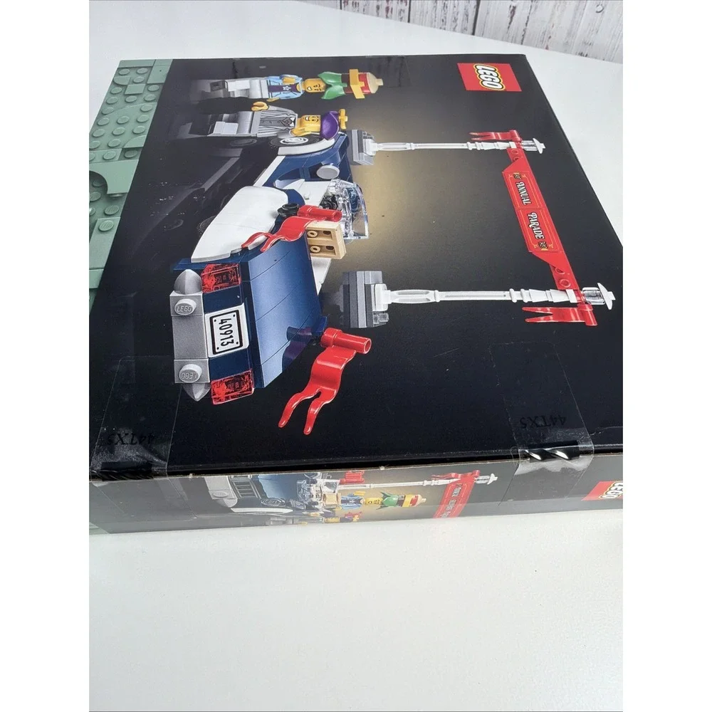 LEGO 40913 Vintage Parade Car ICONS Limited Edition NEW & SEALED